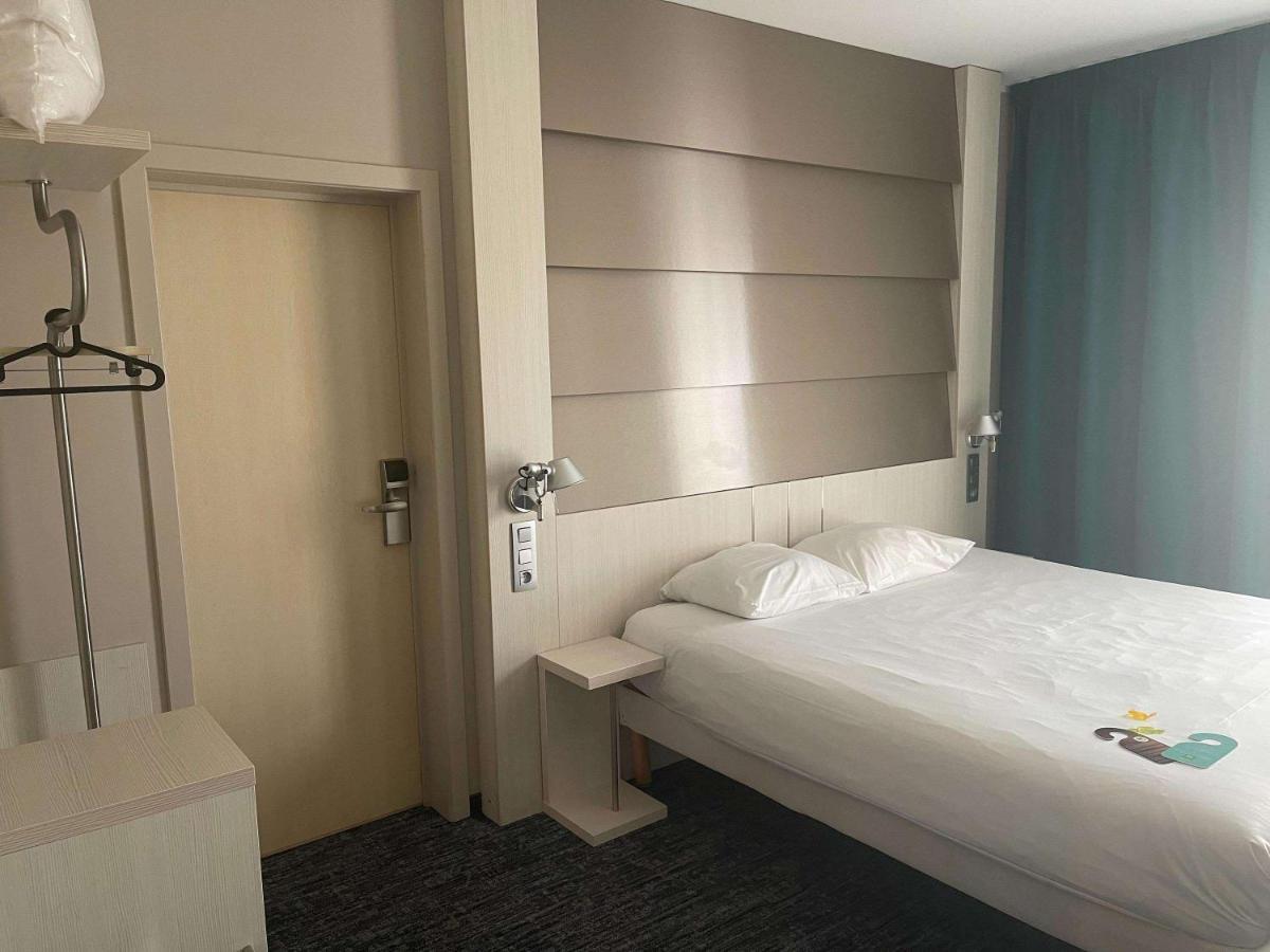 ไอบิส สไตล์ นีเวล Hotel นิเวลส์ ภายนอก รูปภาพ